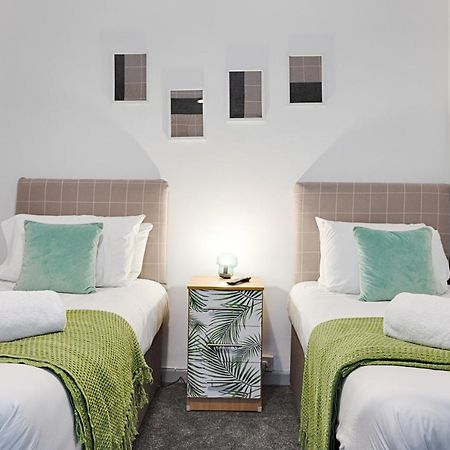City Centre, Parking, Smart Tv'S In All Rooms Swansea Eksteriør bilde