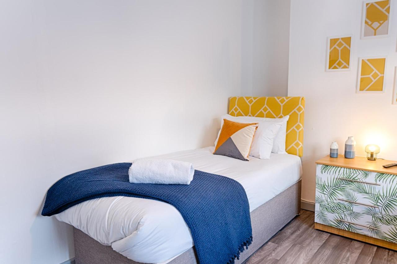 City Centre, Parking, Smart Tv'S In All Rooms Swansea Eksteriør bilde