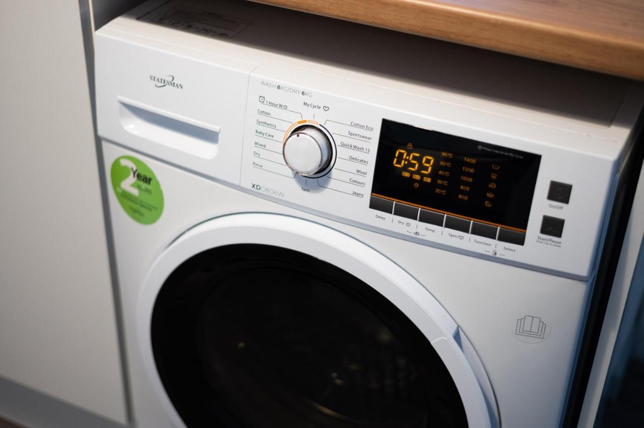 City Centre, Parking, Smart Tv'S In All Rooms Swansea Eksteriør bilde