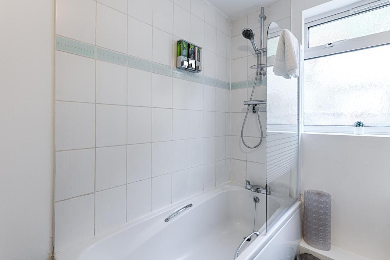City Centre, Parking, Smart Tv'S In All Rooms Swansea Eksteriør bilde